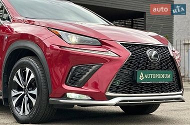 Внедорожник / Кроссовер Lexus NX 2017 в Киеве