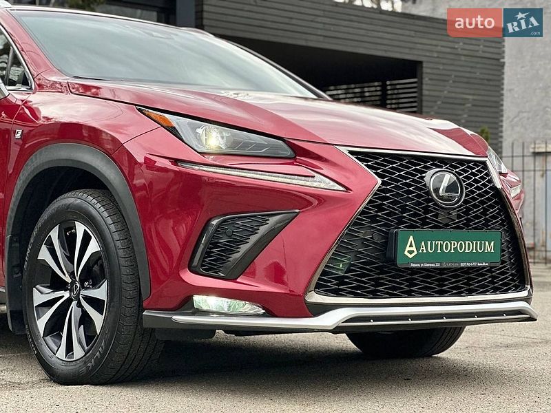 Внедорожник / Кроссовер Lexus NX 2017 в Киеве
