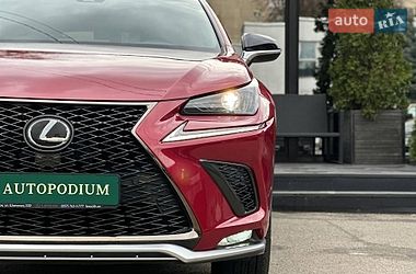 Внедорожник / Кроссовер Lexus NX 2017 в Киеве