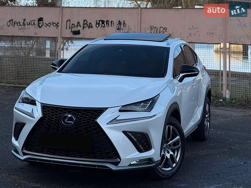 Lexus NX 2019