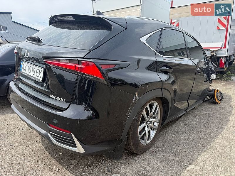 Позашляховик / Кросовер Lexus NX 2019 в Києві