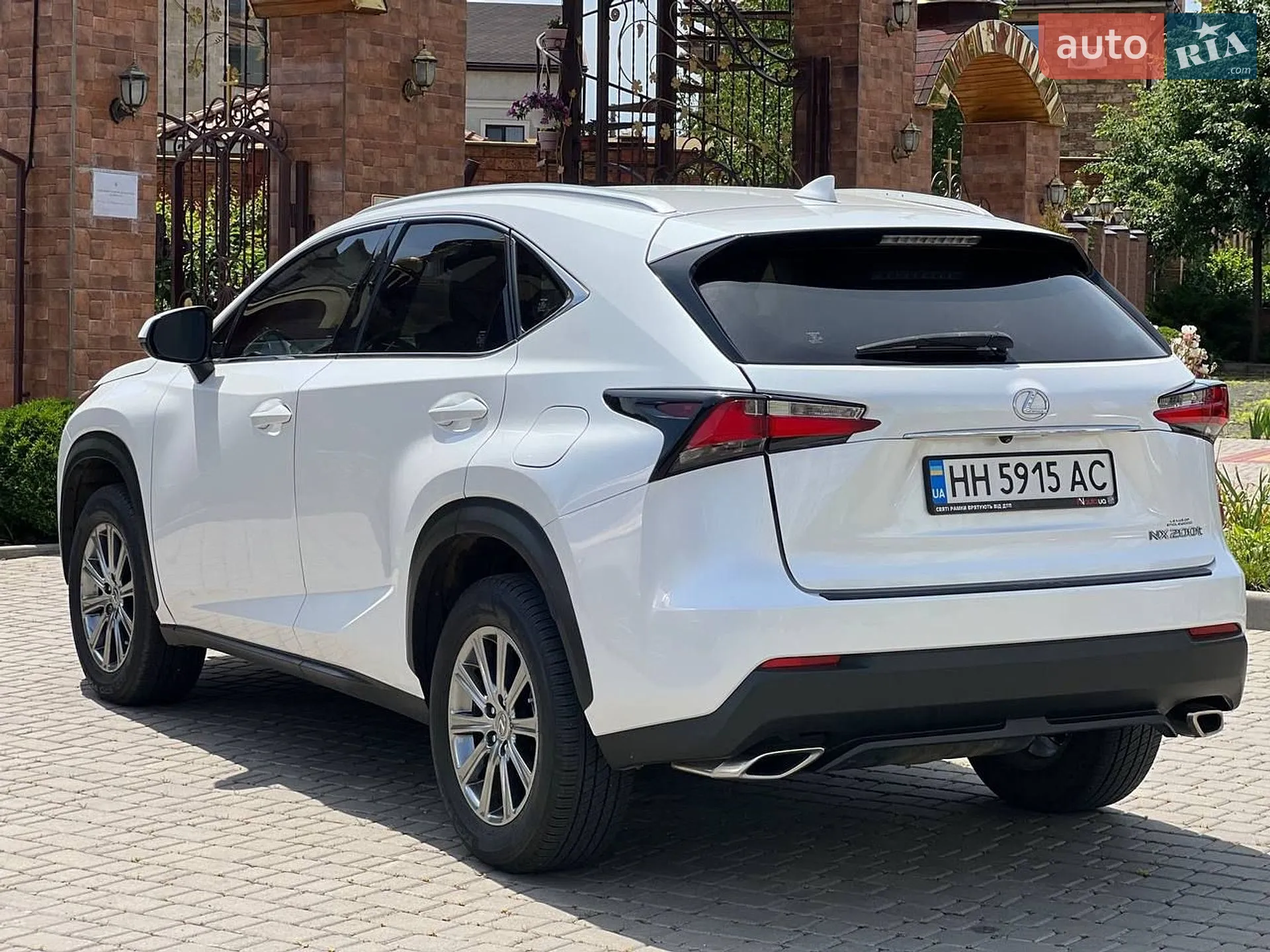 2017 Lexus NX - мініатюра 4