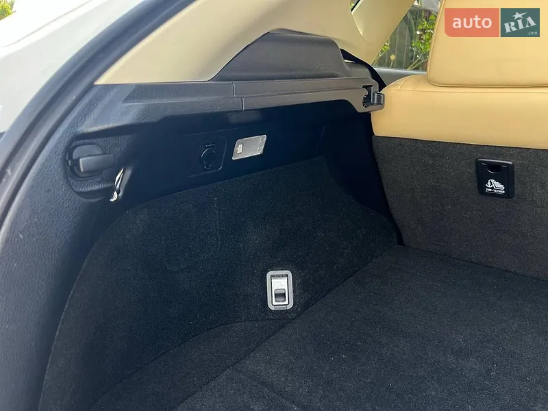 Lexus NX 2017 VIN JTJBARBZ4H2143729 фото оголошення 12 з 51