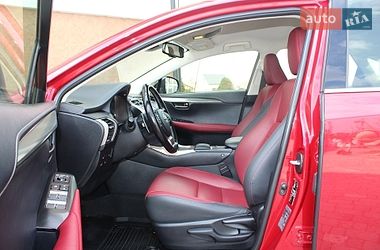 Позашляховик / Кросовер Lexus NX 2020 в Трускавці