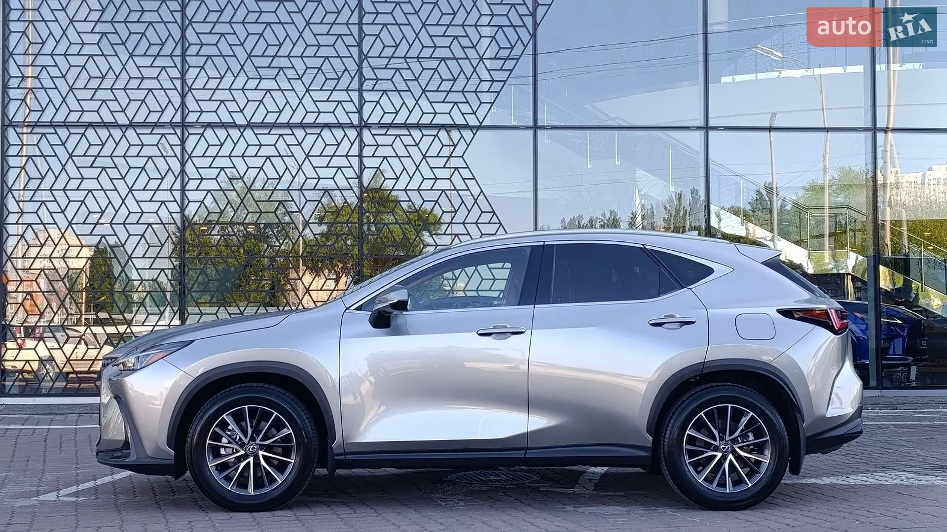2025 Lexus NX - мініатюра 3