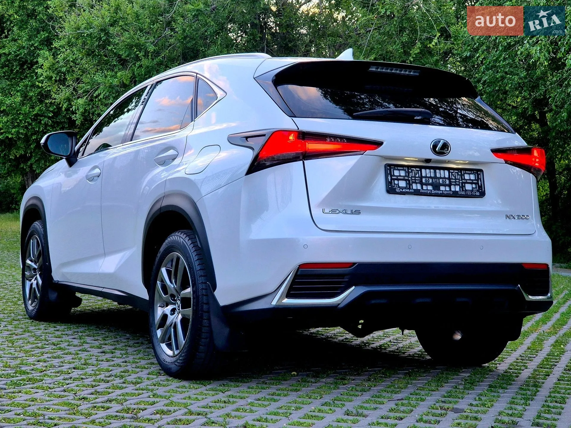 2017 Lexus NX - мініатюра 9