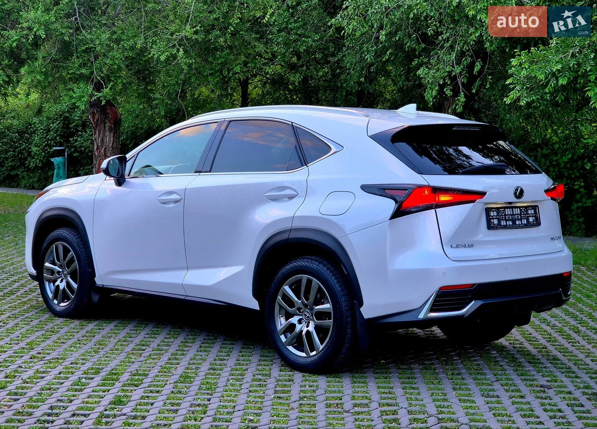 2017 Lexus NX - мініатюра 6