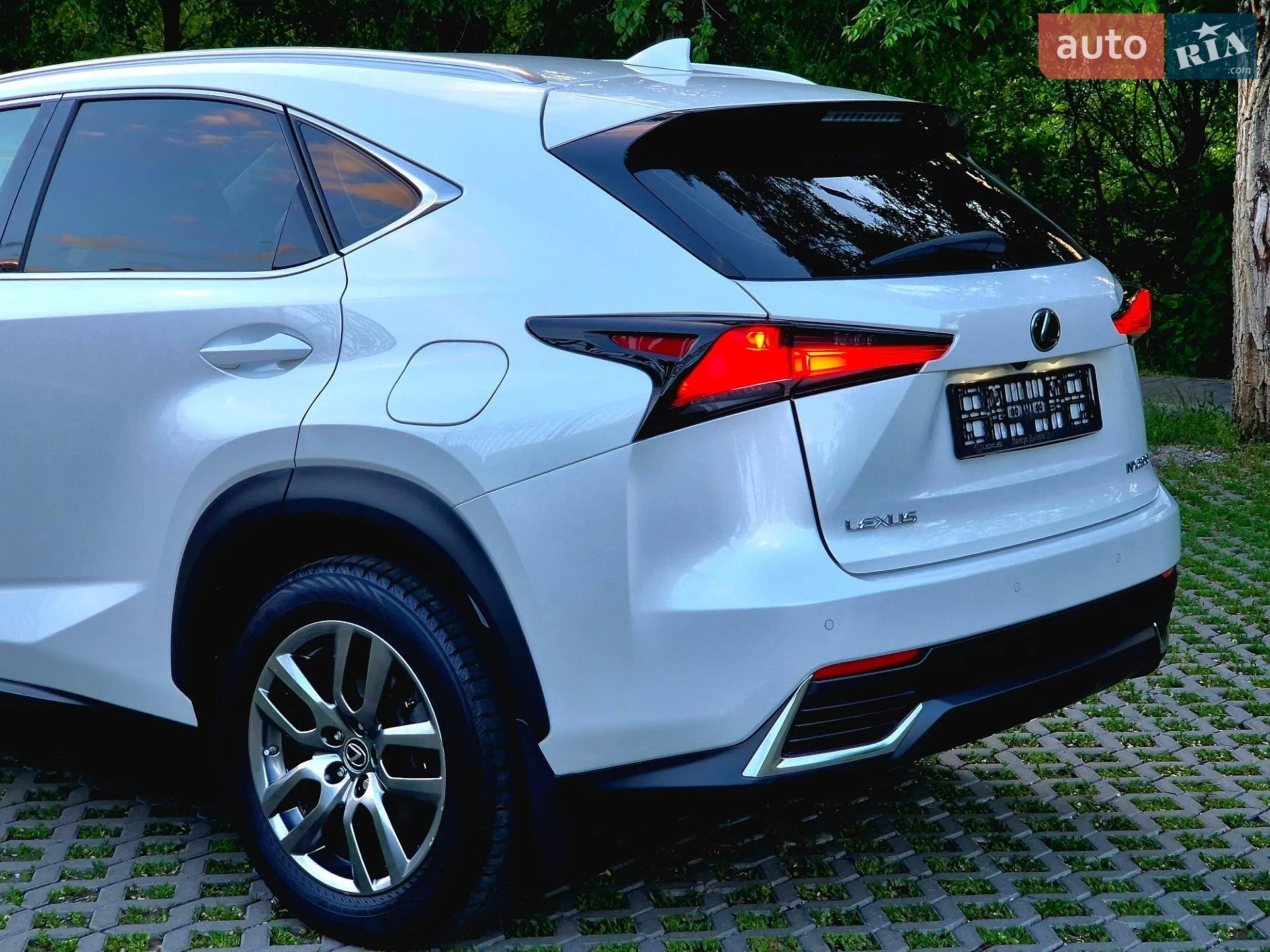 2017 Lexus NX - мініатюра 15