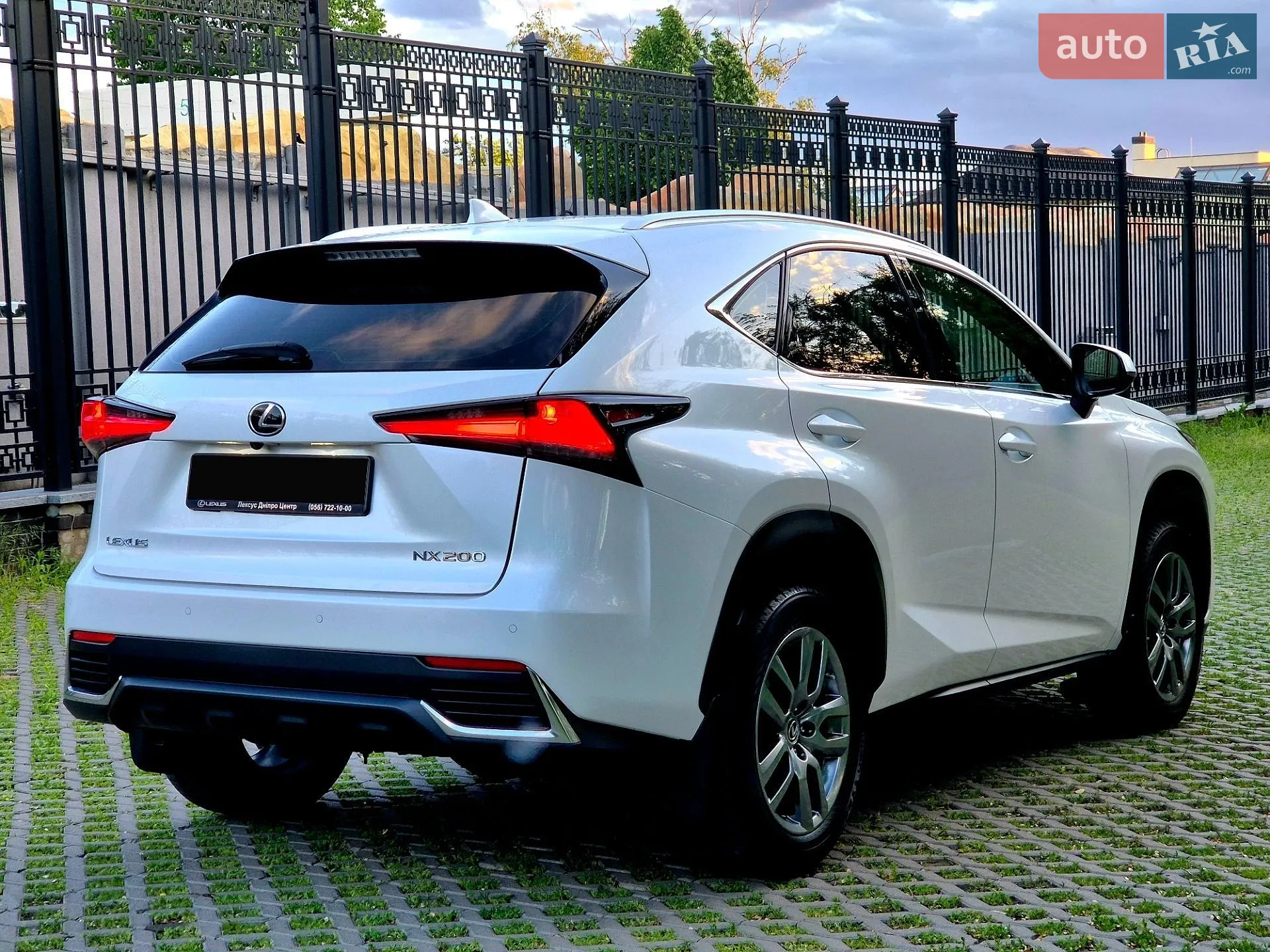2017 Lexus NX - мініатюра 7