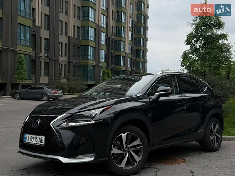 Lexus NX 2020