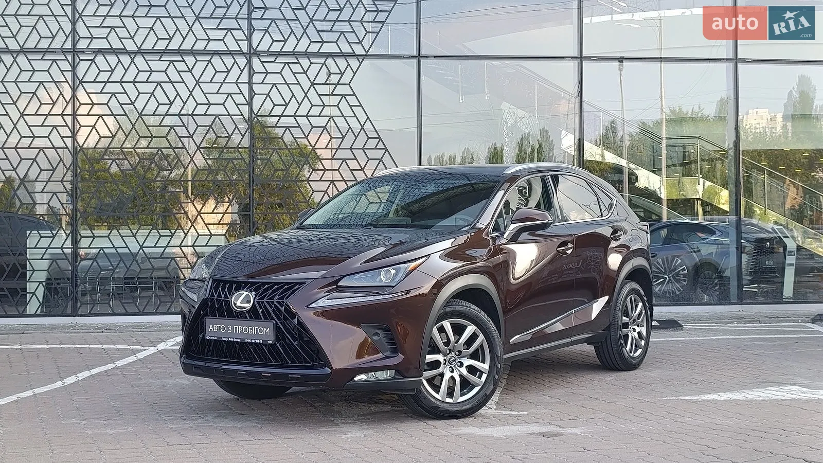2017 Lexus NX - фото 1