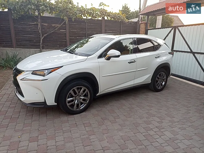Lexus NX 2016