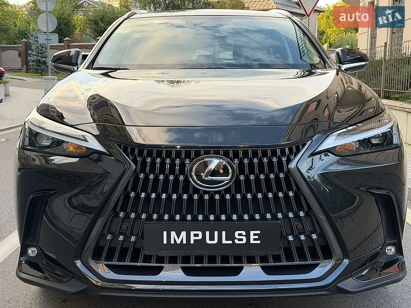 Lexus NX 2022