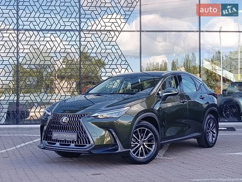 Lexus NX 2022