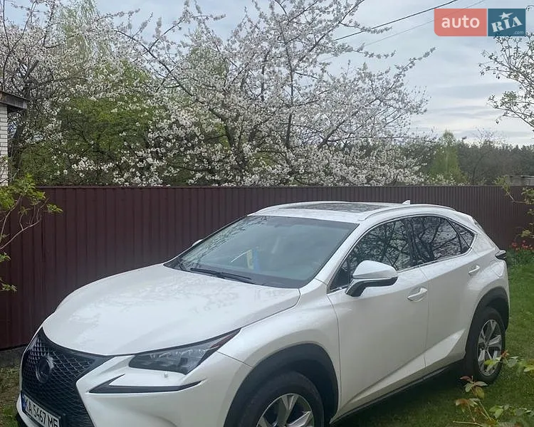 Lexus NX 2016