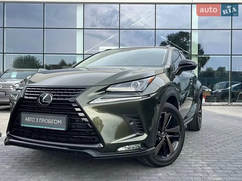 Lexus NX 2020