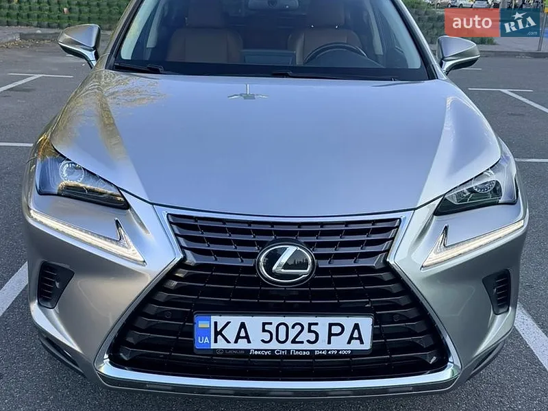 Lexus NX 2018
