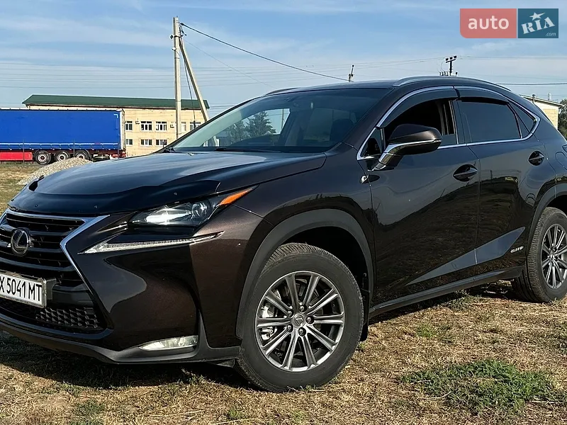 Lexus NX