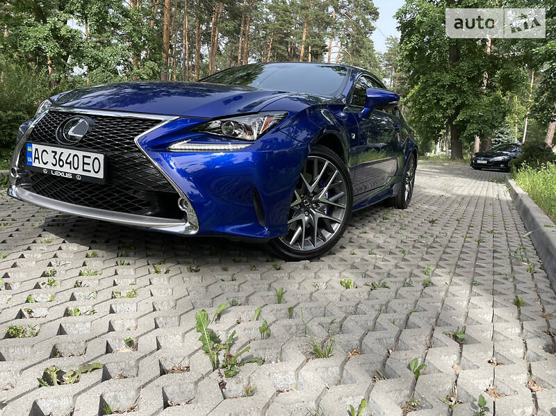 Купе Lexus RC 2018 в Буче