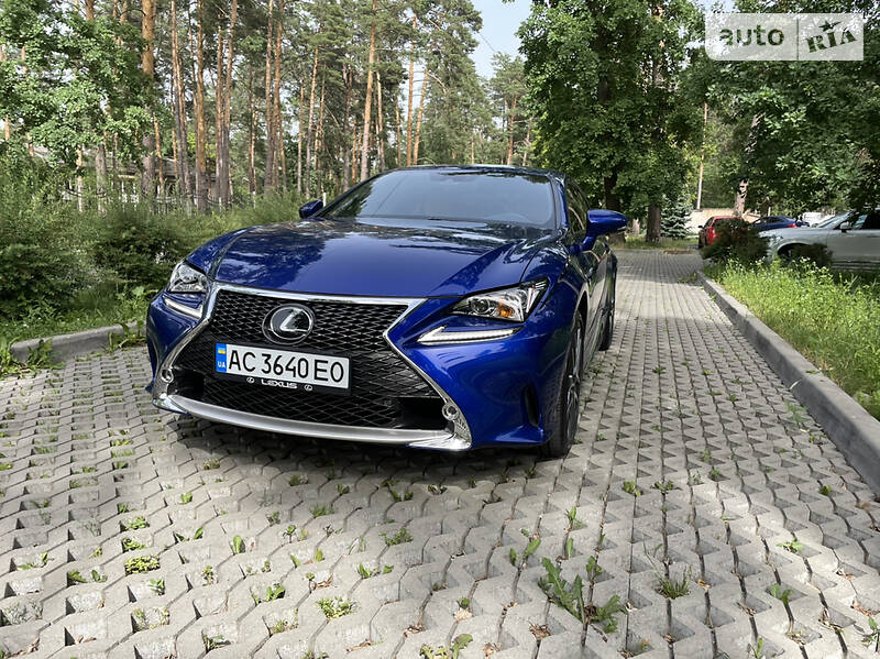 Купе Lexus RC 2018 в Буче