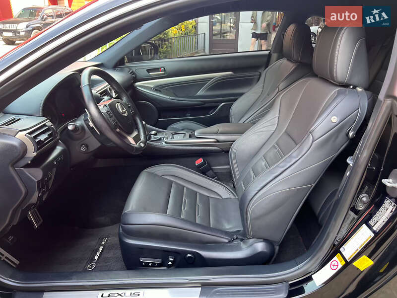 Купе Lexus RC 2016 в Львове