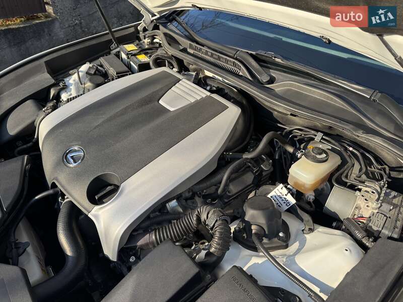 Купе Lexus RC 2017 в Хусте