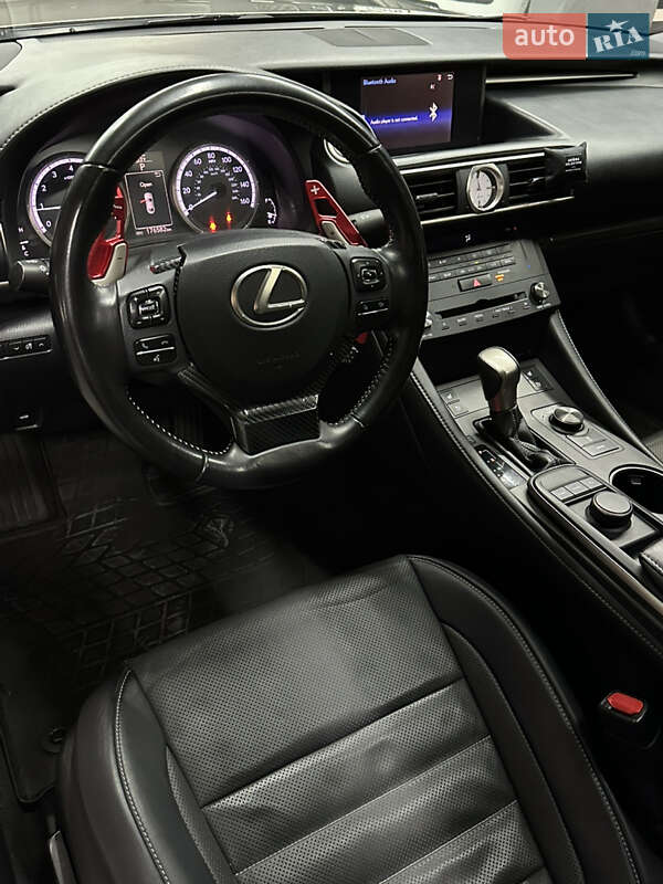 Купе Lexus RC 2015 в Одесі