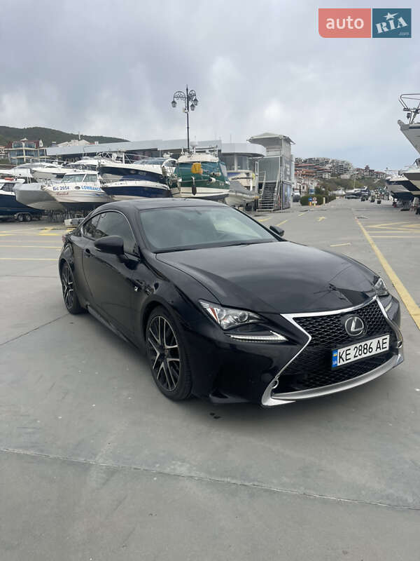 Купе Lexus RC 2017 в 