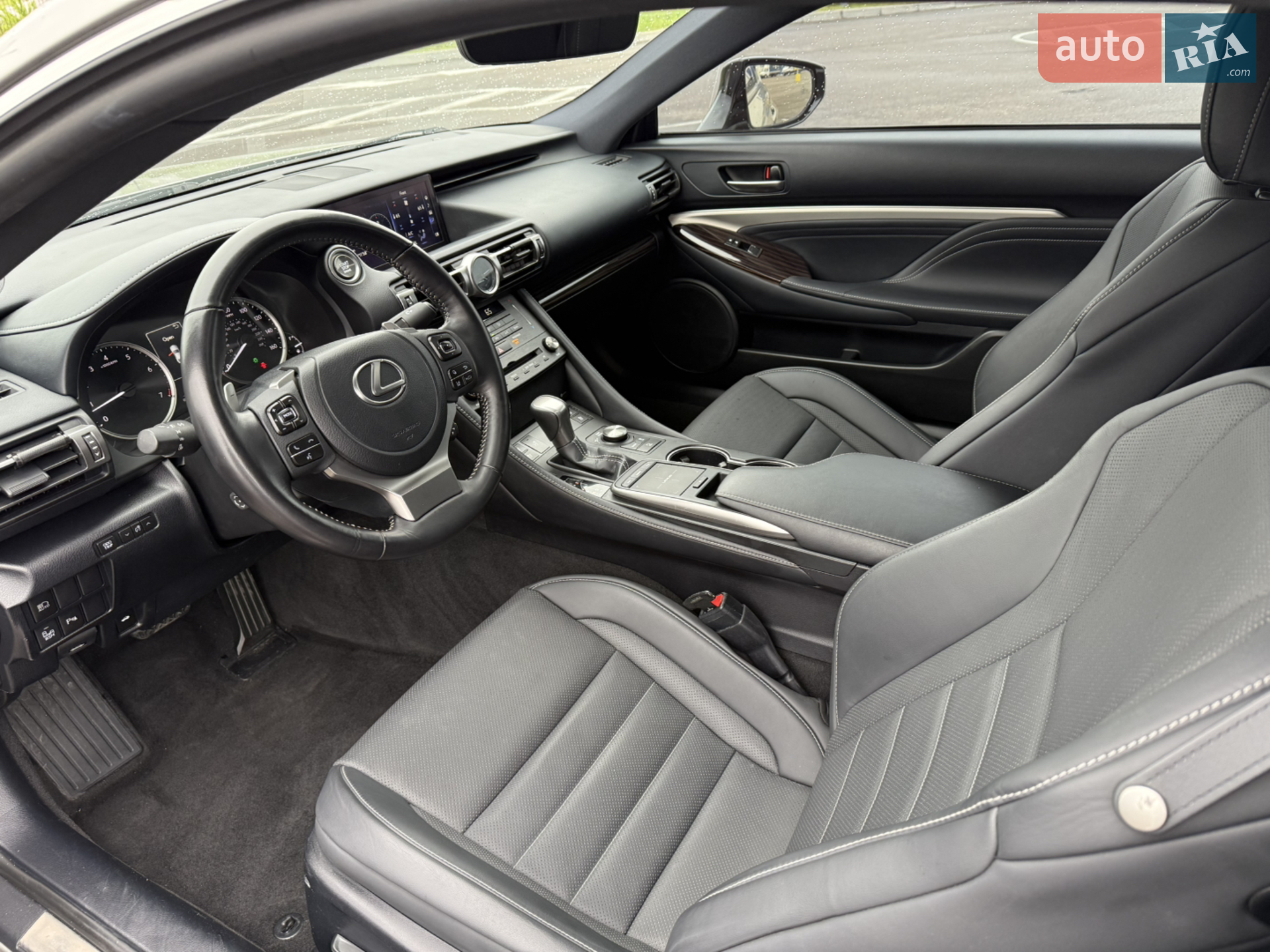 2022 Lexus RC - мініатюра 18