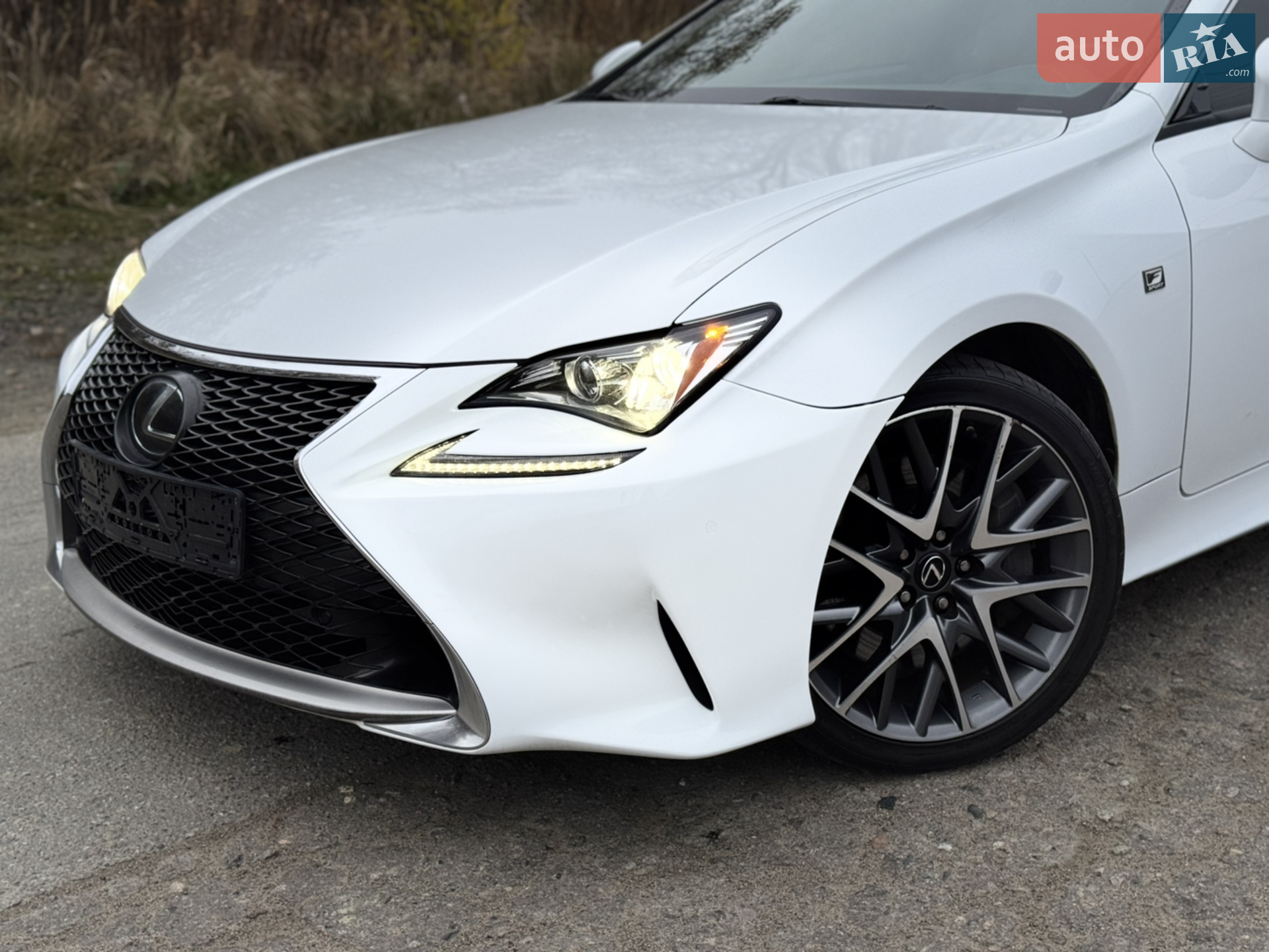 2017 Lexus RC - мініатюра 17