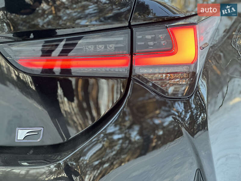 Купе Lexus RC 2019 в Києві фото 22 Купе Lexus RC 2019 в Києві