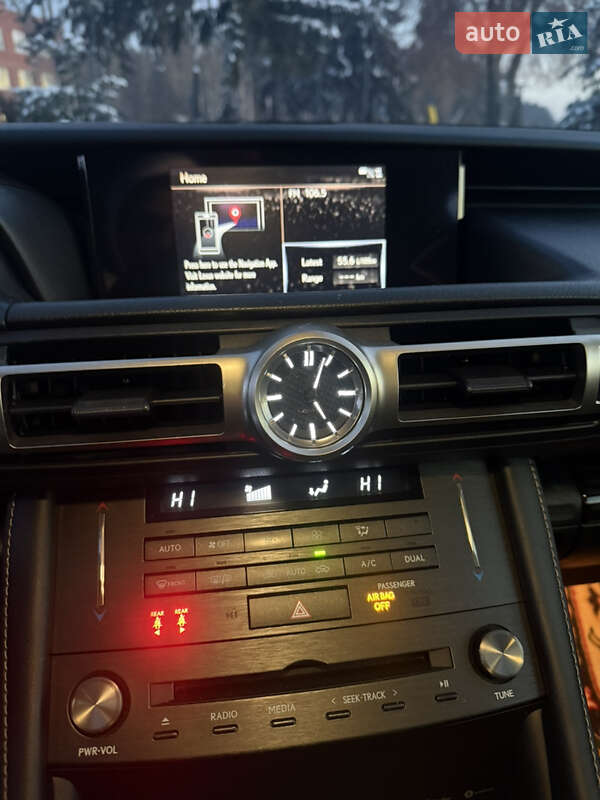 Купе Lexus RC 2019 в Києві фото 31 Купе Lexus RC 2019 в Києві