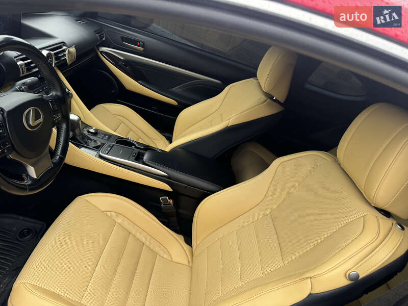 Купе Lexus RC 2019 в Ізмаїлі