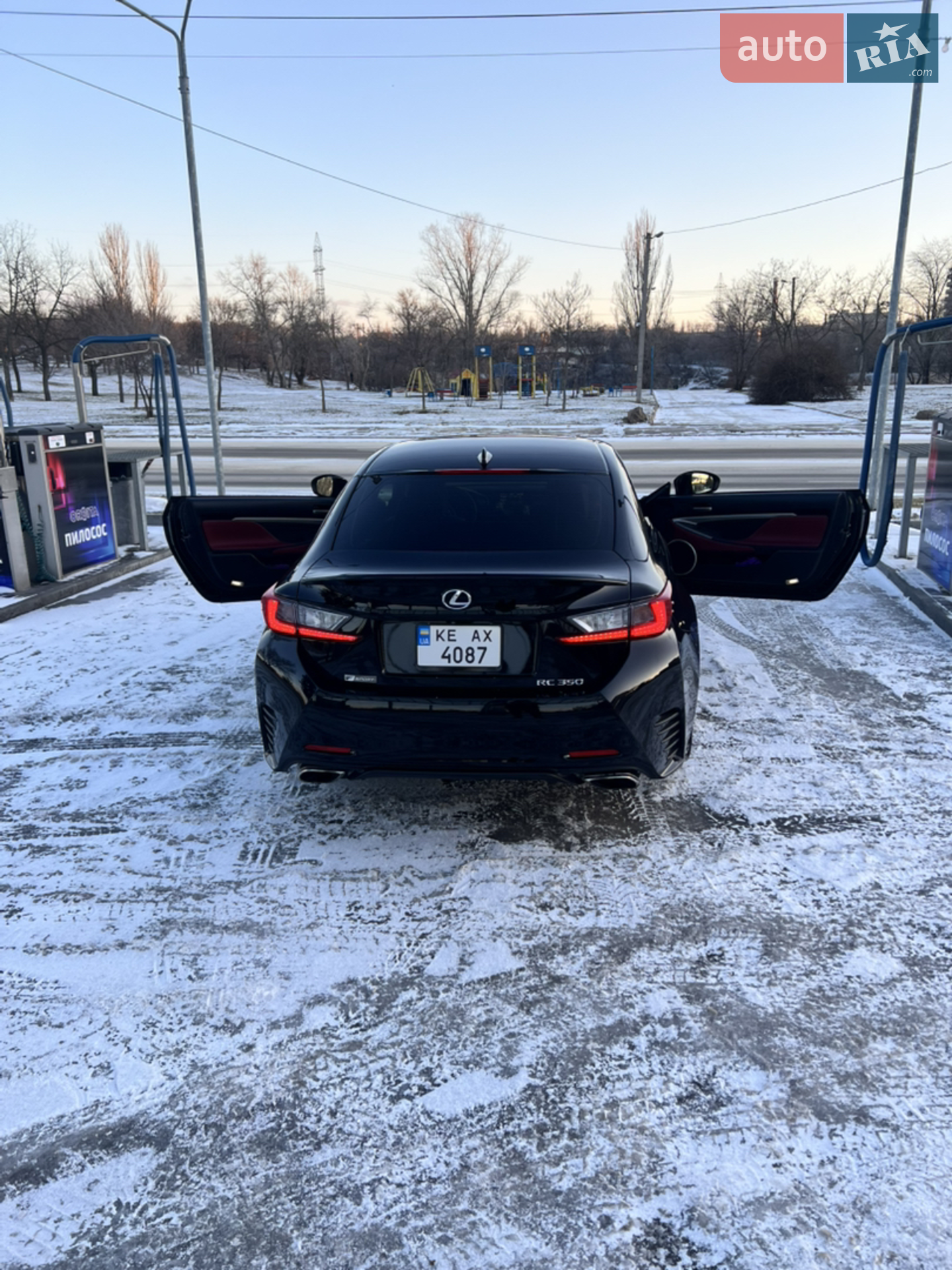 2017 Lexus RC - мініатюра 13