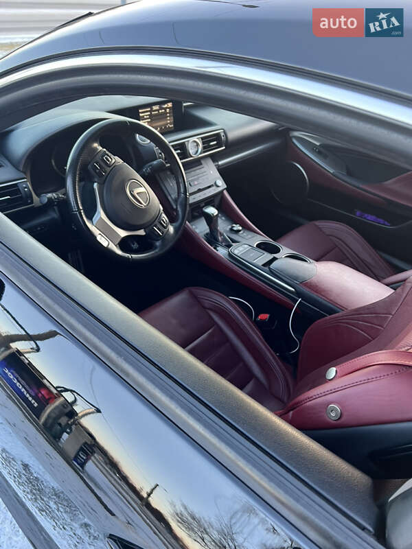 Купе Lexus RC 2017 в Ивано-Франковске