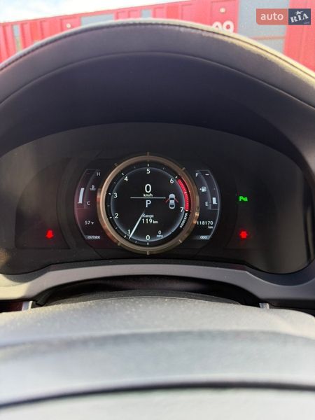 Купе Lexus RC 2016 в Львові