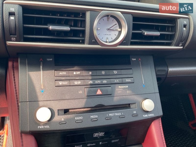 Купе Lexus RC 2016 в Киеве