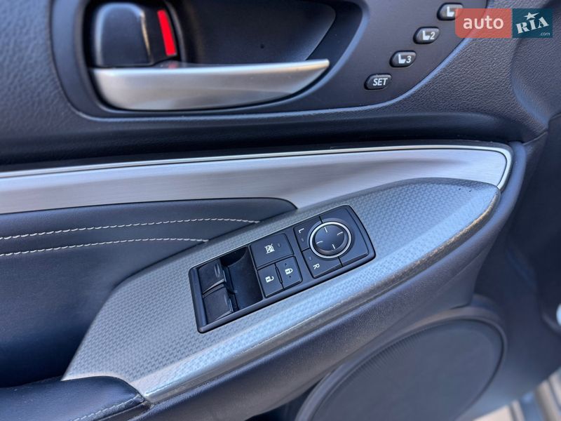 Купе Lexus RC 2015 в Харькове фото 38 Купе Lexus RC 2015 в Харькове