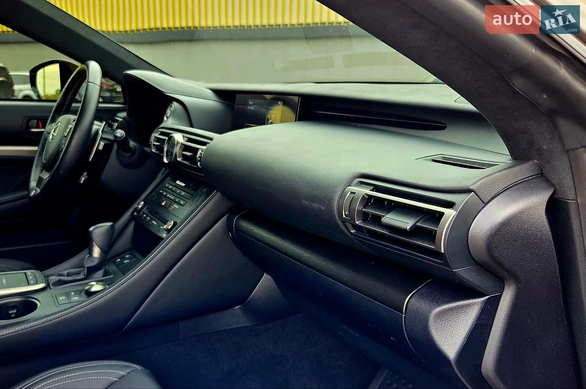 2022 Lexus RC - мініатюра 27