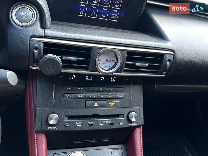 Купе Lexus RC 2016 в Киеве