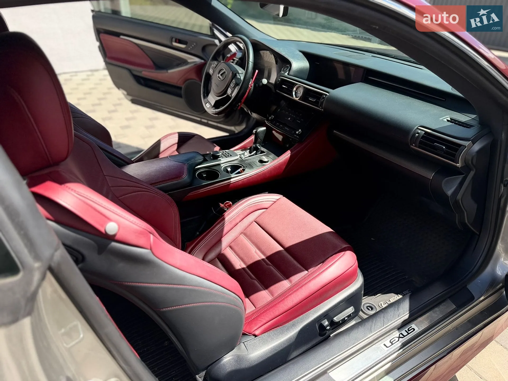 2017 Lexus RC - мініатюра 14