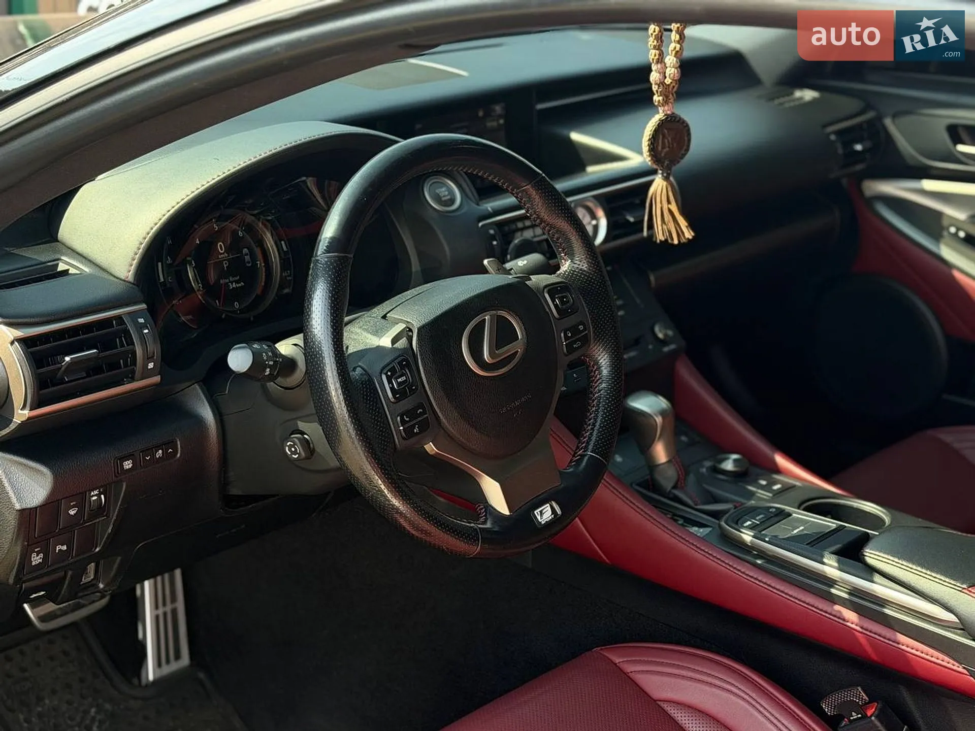 2016 Lexus RC - мініатюра 15