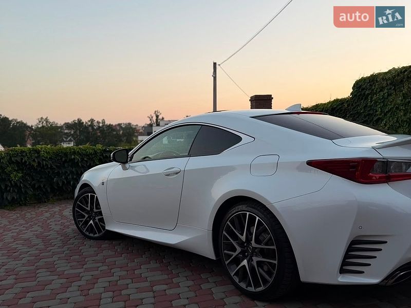 Купе Lexus RC 2017 в Черновцах