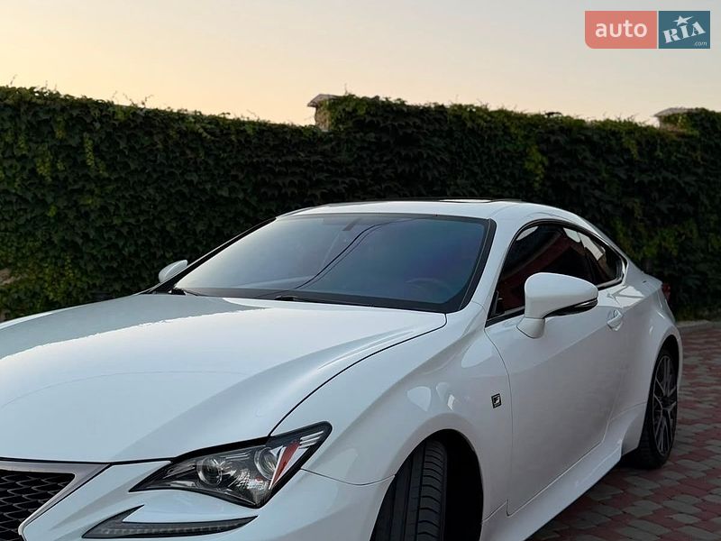 Купе Lexus RC 2017 в Черновцах