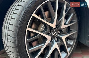 Купе Lexus RC 2017 в Черновцах