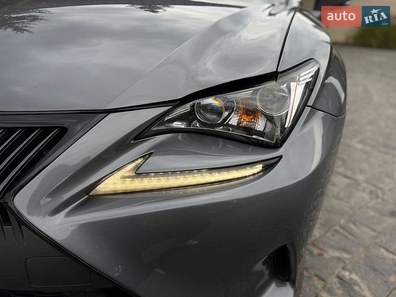 Купе Lexus RC 2016 в Львове
