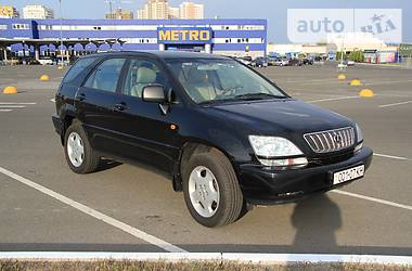 Внедорожник / Кроссовер Lexus RX 2001 в Киеве