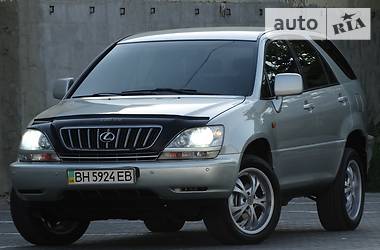 Внедорожник / Кроссовер Lexus RX 2001 в Одессе