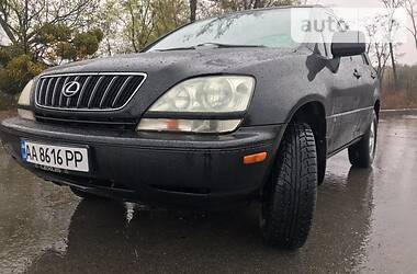 Позашляховик / Кросовер Lexus RX 2000 в 