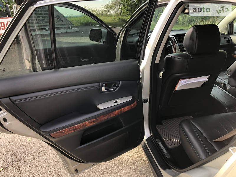 Позашляховик / Кросовер Lexus RX 2006 в Чернівцях